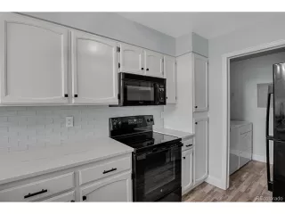 Photo #6: 7424404 Listing