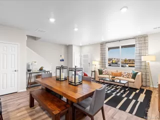 Photo #5: 7424518 Listing