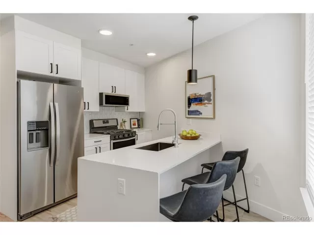 MLS: 7426927 Condo For Sale