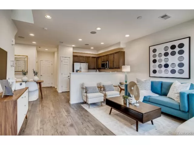 MLS: 7430072 Condo For Sale