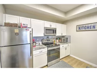 Photo #4: 7430685 Listing