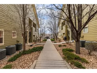 Photo #3: 7431207 Listing