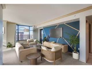 Photo #6: 7432870 Listing