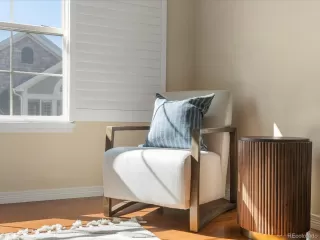 Photo #5: 7433409 Listing