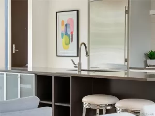 Photo #4: 7435692 Listing