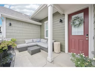 Photo #2: 7439001 Listing 