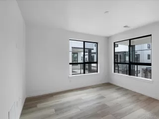 Photo #4: 7442208 Listing