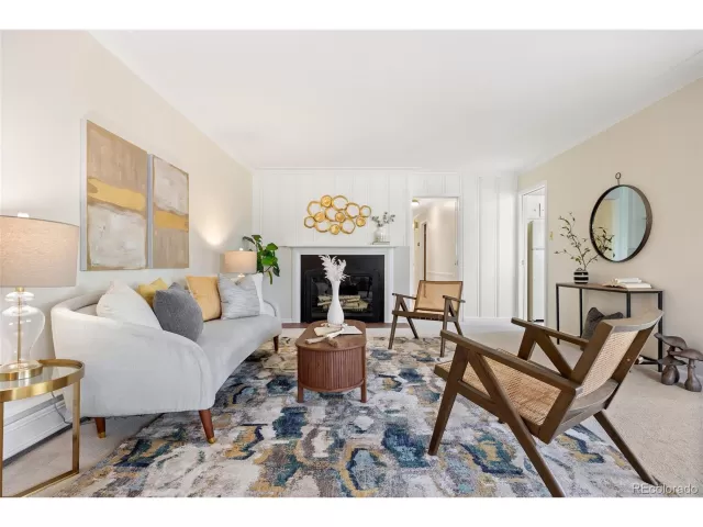 MLS: 7442718 Condo For Sale