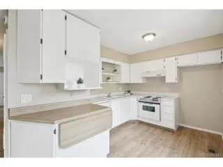 Photo #6: 7442963 Listing