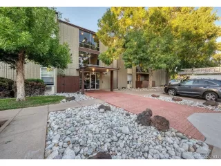 Photo #2: 7443124 Listing