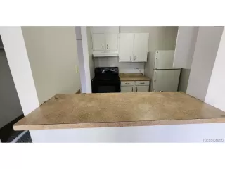 Photo #6: 7443124 Listing