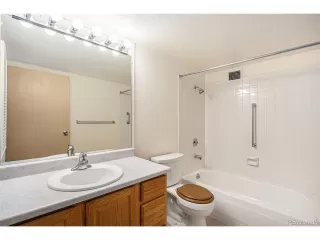 Photo #5: 7444356 Listing