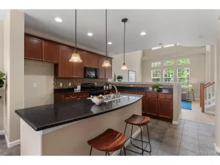 Photo #6: 7445481 Listing