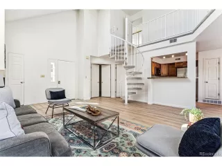 Photo #4: 7445830 Listing