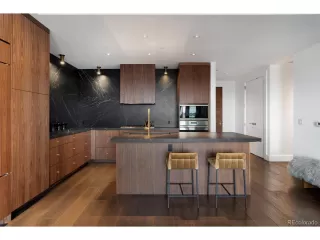 Photo #2: 7446430 Listing 