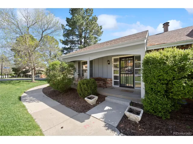 MLS: 7446560 Condo For Sale