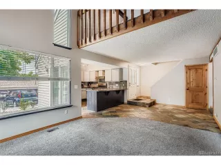 Photo #4: 7447898 Listing