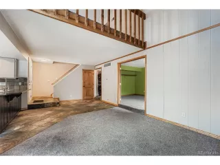 Photo #5: 7447898 Listing