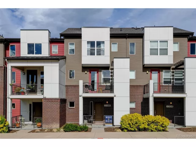 MLS: 7448643 Condo For Sale