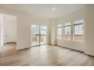 Photo #3: 7449188 Listing