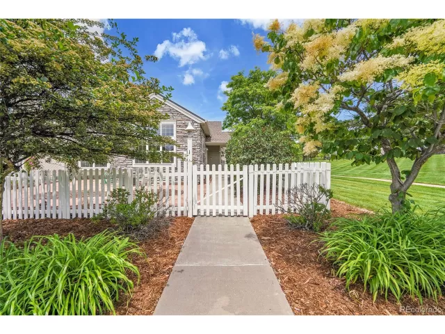 MLS: 7450479 Condo For Sale