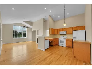 Photo #3: 7450479 Listing