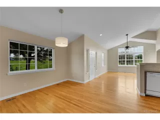 Photo #5: 7450479 Listing