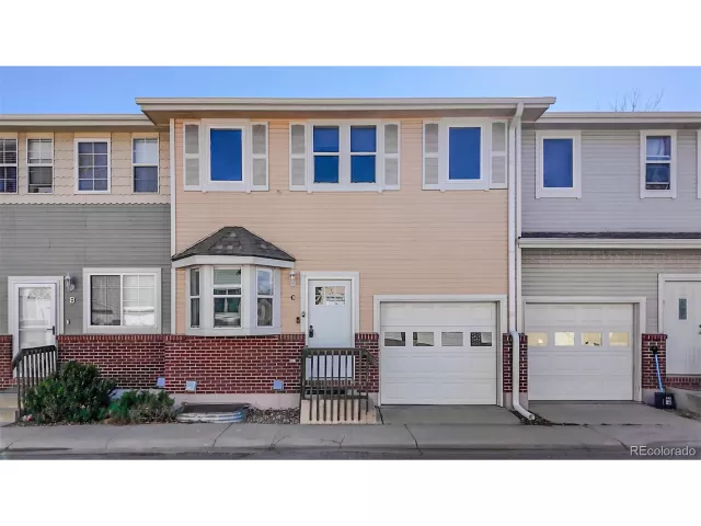 MLS: 7450648 Condo For Sale