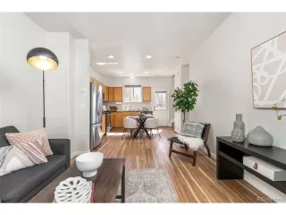 Photo #6: 7450648 Listing