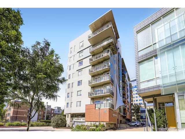 MLS: 7451257 Condo For Sale