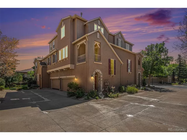 MLS: 7451565 Condo For Sale