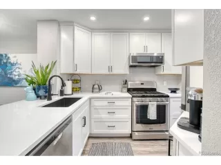 Photo #2: 7455138 Listing