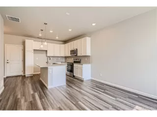 Photo #6: 7456138 Listing