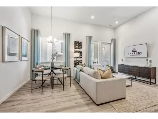 Photo #2: 7457614 Listing
