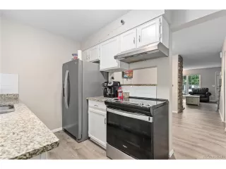 Photo #6: 7460457 Listing 