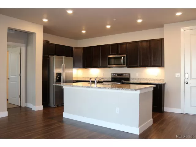 MLS: 7463020 Condo For Sale