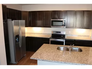 Photo #2: 7463020 Listing