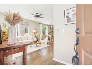 Photo #5: 7463499 Listing