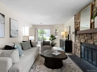 Photo #4: 7464195 Listing