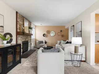 Photo #6: 7464195 Listing