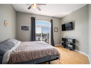 Photo #6: 7464915 Listing