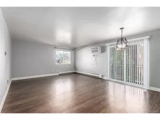 Photo #5: 7466082 Listing