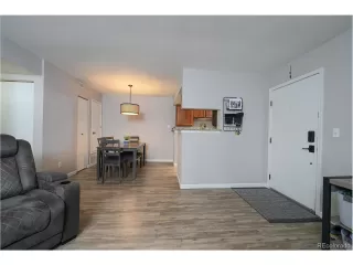 Photo #3: 7469360 Listing