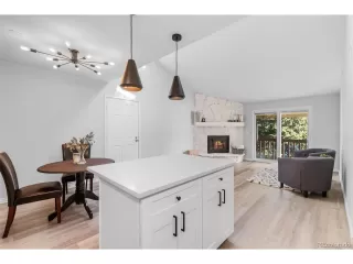 Photo #3: 7476912 Listing