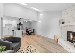 Photo #4: 7476912 Listing