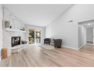 Photo #5: 7476912 Listing