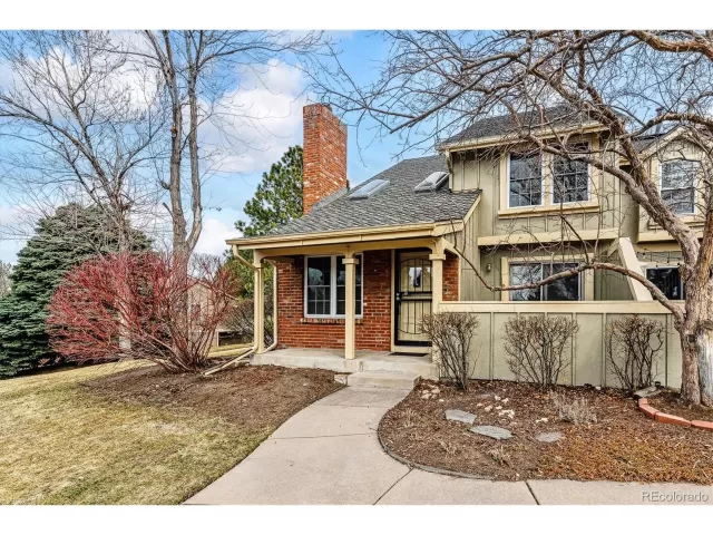 MLS: 7477626 Condo For Sale