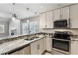 Photo #3: 7477626 Listing 