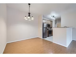 Photo #3: 7478146 Listing