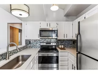 Photo #5: 7483766 Listing 